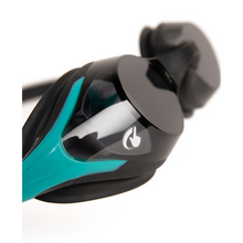 Load image into Gallery viewer,     arena-cobra-swipe-goggles-smoke-peacock-004195-120-ontario-swim-hub-3