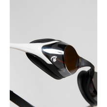 Load image into Gallery viewer,     arena-cobra-swipe-mirror-goggles-silver-white-004196-510-ontario-swim-hub-7