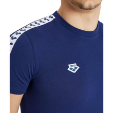 Load image into Gallery viewer, arena-mens-t-shirt-team-navy-white-navy-001231-701-ontario-swim-hub-8