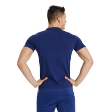 Load image into Gallery viewer, arena-mens-t-shirt-team-navy-white-navy-002701-701-ontario-swim-hub-4