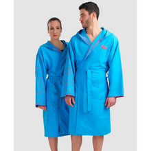 Load image into Gallery viewer, arena-zeal-plus-bathrobe-blue-red-005308-400-ontario-swim-hub-4