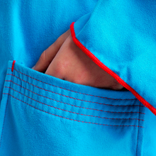 Load image into Gallery viewer, arena-zeal-plus-junior-bathrobe-blue-red-005309-400-ontario-swim-hub-5