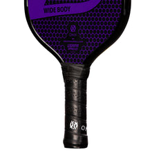 Load image into Gallery viewer, ONIX GRAPHITE Z5 PICKLEBALL PADDLE PURPLE