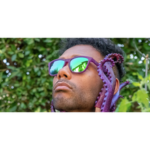 Load image into Gallery viewer, GOODR - THE OG SUNGLASSES - GARDENING WITH WITH KRAKEN - FACE