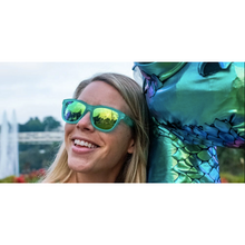 Load image into Gallery viewer, GOODR - THE OG SUNGLASSES - NESSY'S MIDNIGHT ORGY - FACE