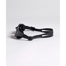 Load image into Gallery viewer, arena-air-bold-swipe-goggles-smoke-smoke-black-004714-102-ontario-swim-hub-4