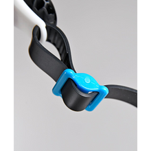 Load image into Gallery viewer, arena-air-bold-swipe-goggles-smoke-white-black-004714-101-ontario-swim-hub-8