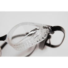 Load image into Gallery viewer, arena-air-speed-goggles-clear-003150-101-ontario-swim-hub-3