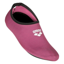 Load image into Gallery viewer, KIDS' POOL GRIP SOCKS - OntarioSwimHub