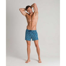 Load image into Gallery viewer, MEN'S JIMBARAN SHORTS - OntarioSwimHub
