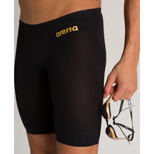 Load image into Gallery viewer, arena Race Suit for Men in Black - Men’s Powerskin Carbon Air2 Jammer model front close-up