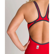 Load image into Gallery viewer, arena Race Suit for Women in Red - Women’s Powerskin Carbon Air2 Open-Back Kneeskin model open back close-up