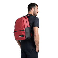 Load image into Gallery viewer, arena-team-backpack-30-red-melange-002481-400-ontario-swim-hub-2