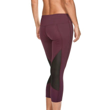 Load image into Gallery viewer, arena-womens-gym-three-quarter-tights-red-wine-black-001618-435-ontario-swim-hub-6