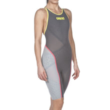 Load image into Gallery viewer, WOMEN'S POWERSKIN CARBON ULTRA CLOSED BACK - DARK GREY/FLUO YELLOW - FINAL SALE