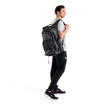 Load image into Gallery viewer, arena-all-set-backpack-45l-black-010234-100-ontario-swim-hub-5
