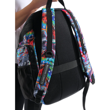 Load image into Gallery viewer, arena-one-go-backpack-45l-allover-arena-iguanas-101232-907-ontario-swim-hub-11
