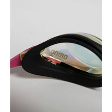 Load image into Gallery viewer,    arena-cobra-swipe-mirror-goggles-yellow-copper-pink-004196-390-ontario-swim-hub-4
