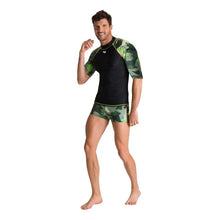 Load image into Gallery viewer, MEN&#39;S SHORT SLEEVE ALLOVER RASH VEST - OntarioSwimHub
