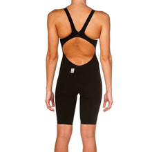 Load image into Gallery viewer, arena Race Suit for Women in Black - Women’s Powerskin Carbon Air2 Open-Back Kneeskin back
