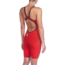 Load image into Gallery viewer, arena Race Suit for Women in Red - Women’s Powerskin Carbon Air2 Open-Back Kneeskin back right

